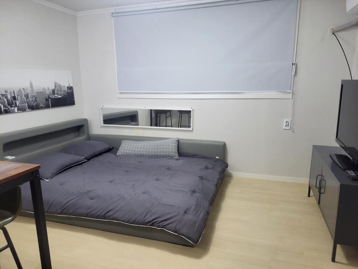 Newly Renovated 2 Bedroom Apartment #7 Seul Dış mekan fotoğraf