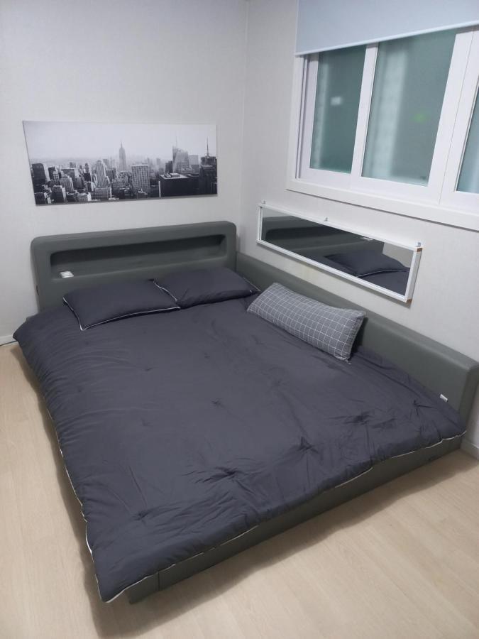 Newly Renovated 2 Bedroom Apartment #7 Seul Dış mekan fotoğraf