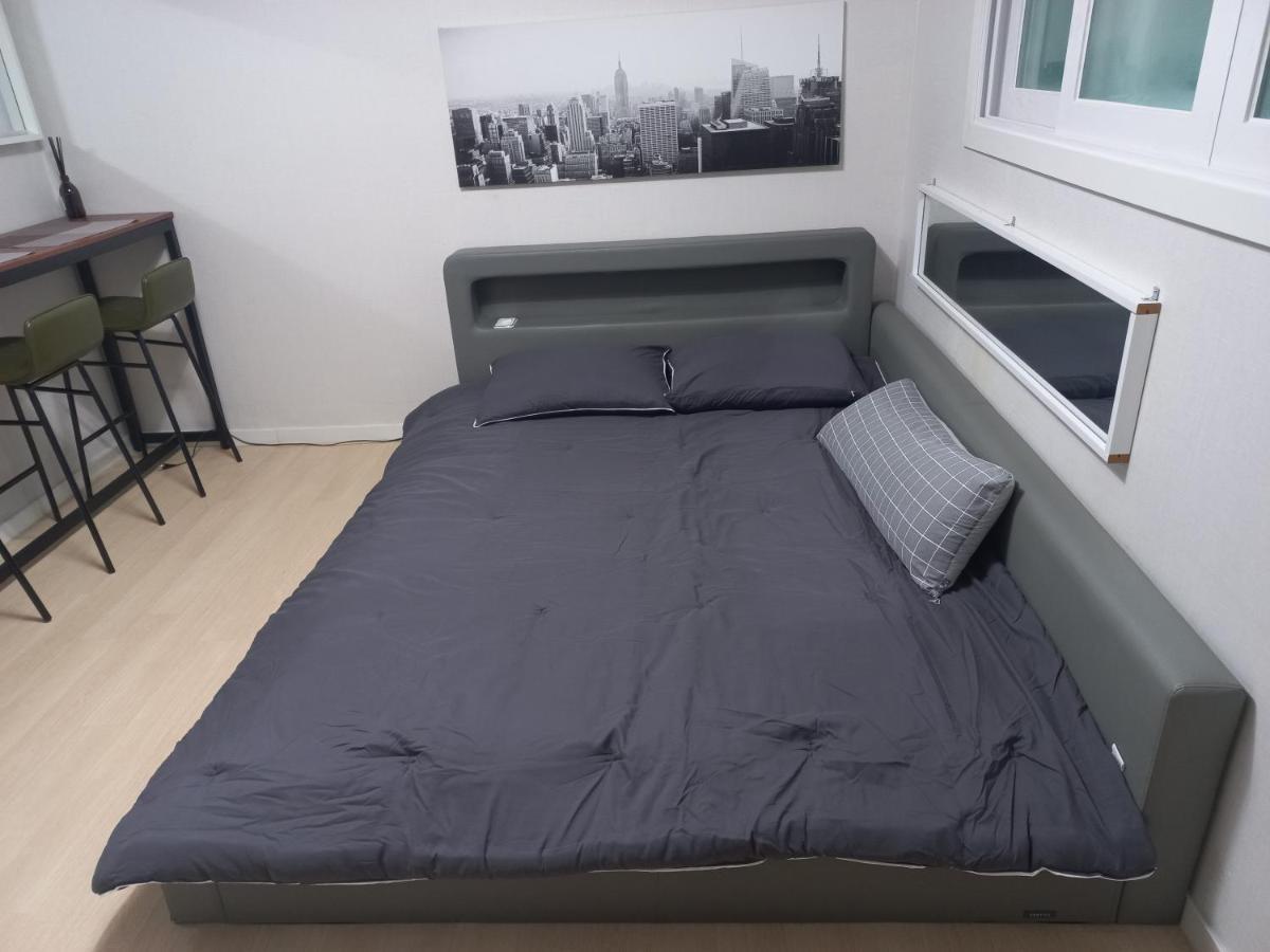 Newly Renovated 2 Bedroom Apartment #7 Seul Dış mekan fotoğraf